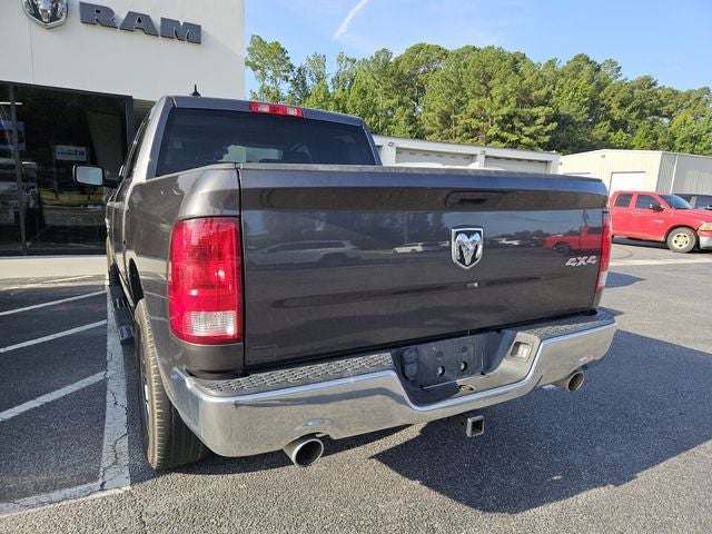 2024 RAM 1500 Classic Tradesman Crew Cab 4x4 5'7' Box