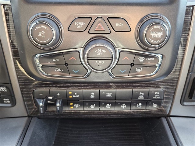 2017 RAM 1500 Limited Crew Cab 4x4 5'7' Box