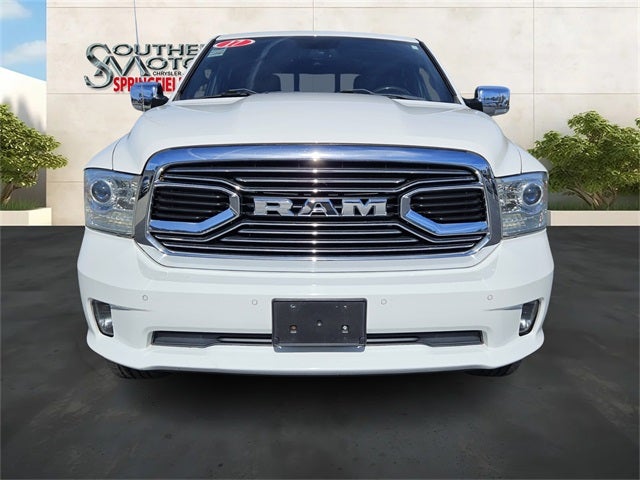 2017 RAM 1500 Limited Crew Cab 4x4 5'7' Box