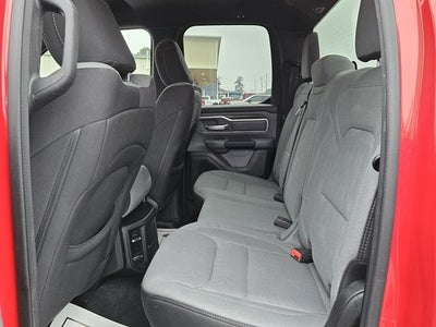 2022 RAM 1500 Big Horn Quad Cab 4x2 6'4' Box