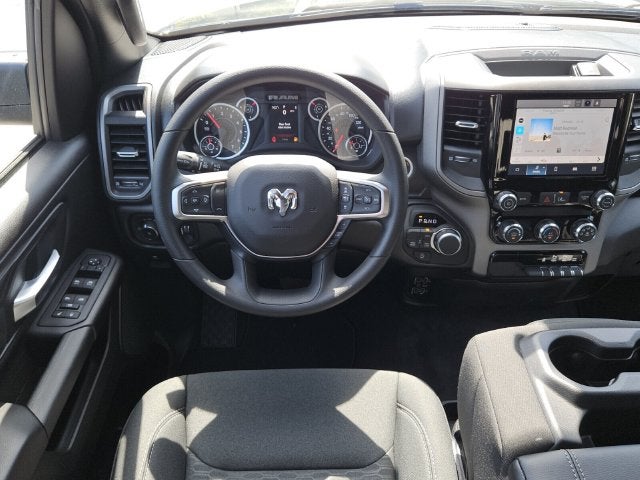 2026 RAM Ram 1500 RAM 1500 TRADESMAN CREW CAB 4X4 5'7' BOX