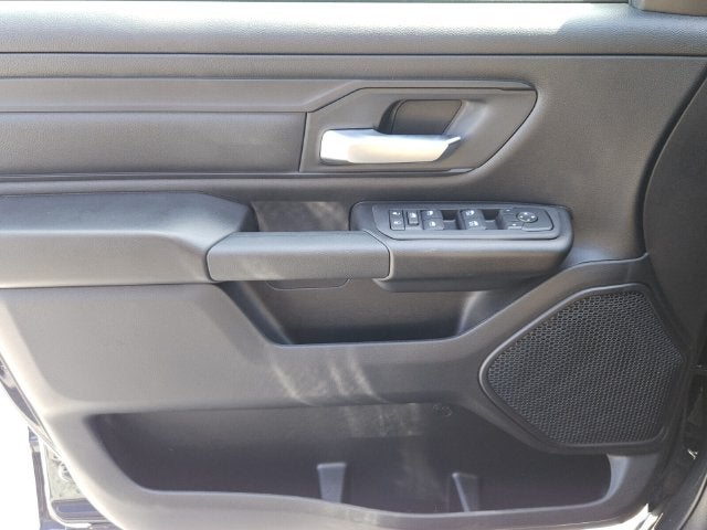 2026 RAM Ram 1500 RAM 1500 TRADESMAN CREW CAB 4X4 5'7' BOX