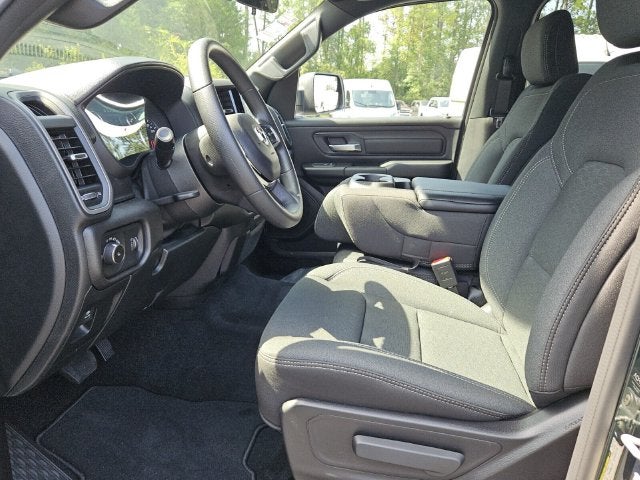 2026 RAM Ram 1500 RAM 1500 TRADESMAN CREW CAB 4X4 5'7' BOX