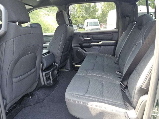 2026 RAM Ram 1500 RAM 1500 TRADESMAN CREW CAB 4X4 5'7' BOX