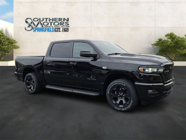 2026 RAM Ram 1500 RAM 1500 EXPRESS CREW CAB 4X4 5'7' BOX