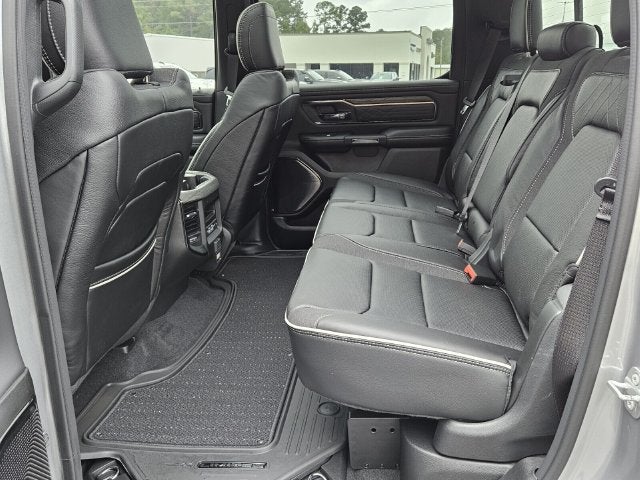 2025 RAM Ram 1500 RAM 1500 LIMITED CREW CAB 4X4 5'7' BOX