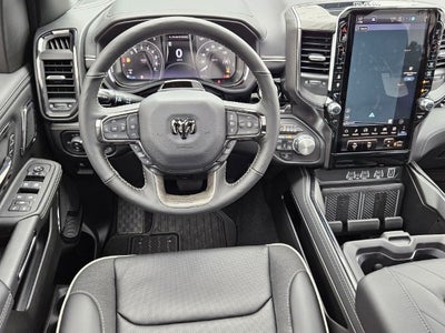 2025 RAM Ram 1500 RAM 1500 LIMITED CREW CAB 4X4 5'7' BOX