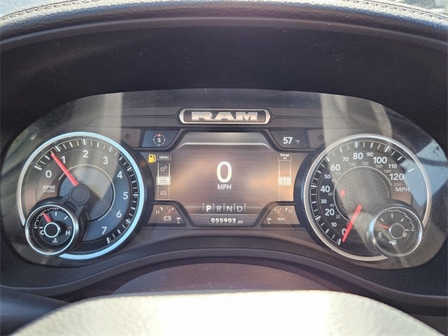 2022 RAM 1500 Laramie Crew Cab 4x4 5'7' Box