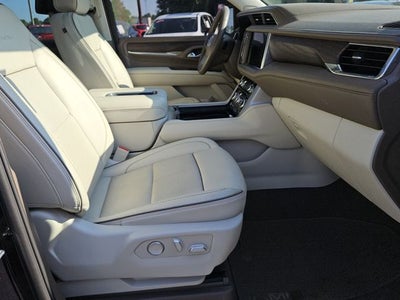 2023 GMC Yukon 4WD Denali