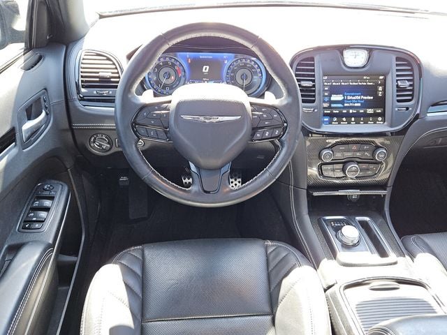 2023 Chrysler 300 300C