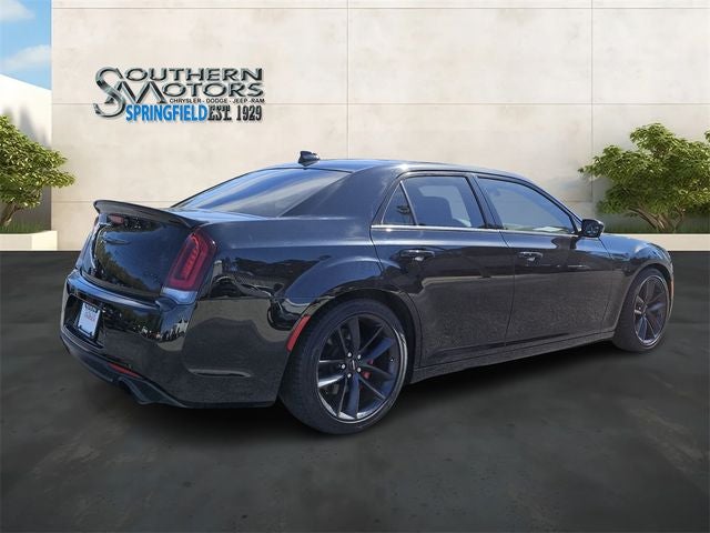 2023 Chrysler 300 300C