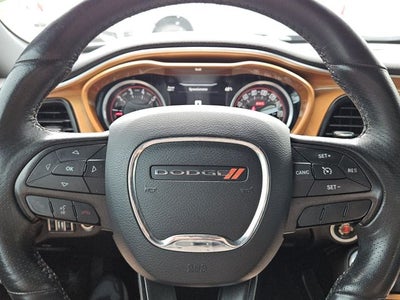 2016 Dodge Challenger 392 Hemi Scat Pack Shaker