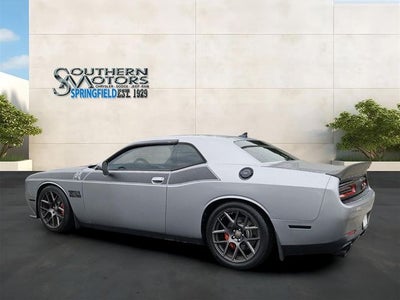 2016 Dodge Challenger 392 Hemi Scat Pack Shaker