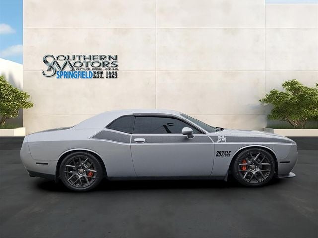 2016 Dodge Challenger 392 Hemi Scat Pack Shaker