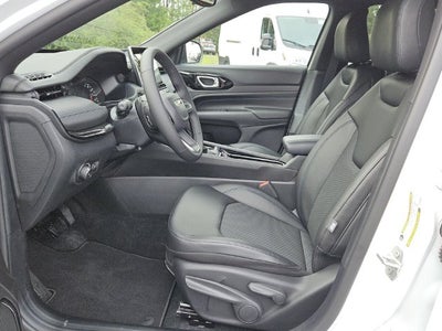 2027 Jeep Compass Latitude Altitude