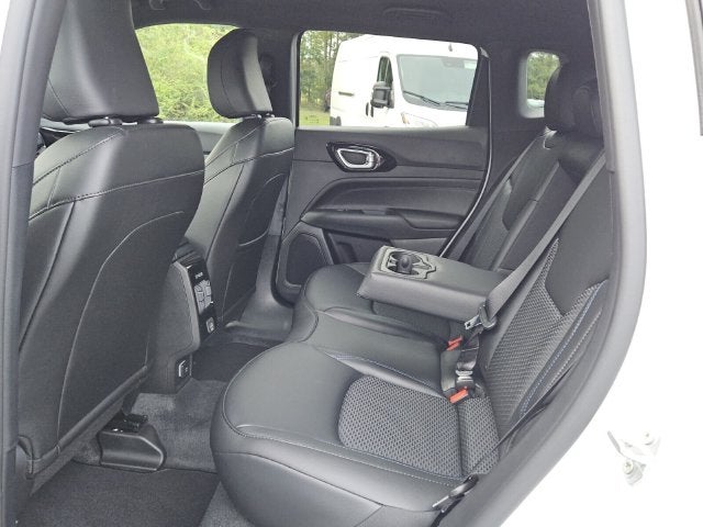 2027 Jeep Compass Latitude Altitude