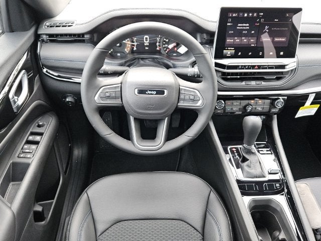 2027 Jeep Compass Latitude Altitude