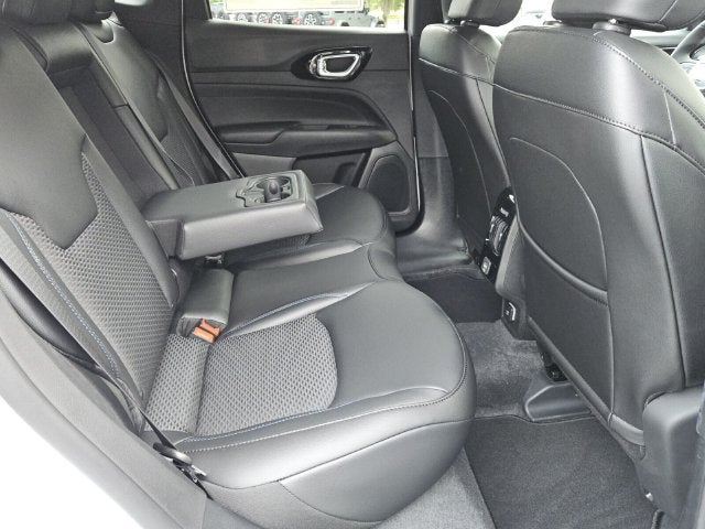 2027 Jeep Compass Latitude Altitude