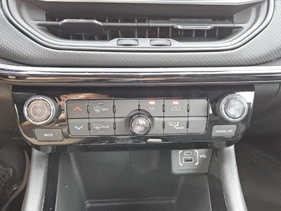 2027 Jeep Compass Latitude Altitude