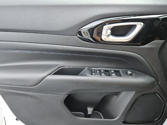 2027 Jeep Compass Latitude Altitude