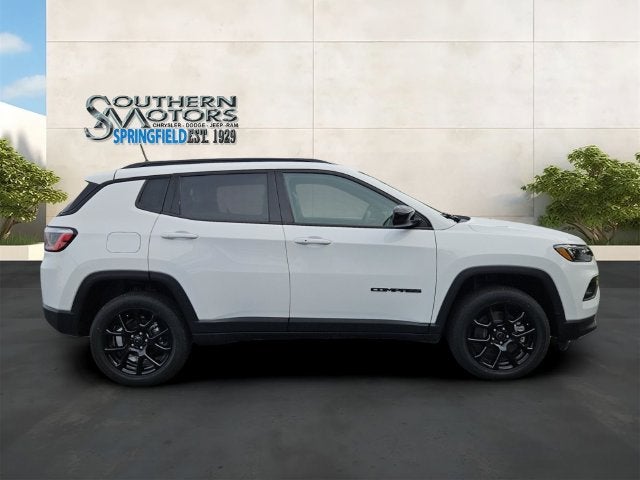 2027 Jeep Compass Latitude Altitude