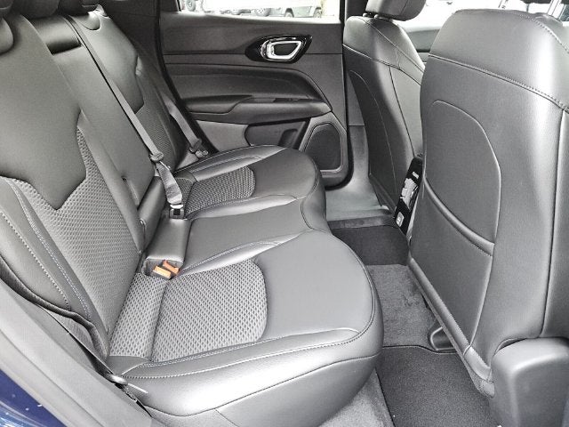2027 Jeep Compass Latitude Altitude