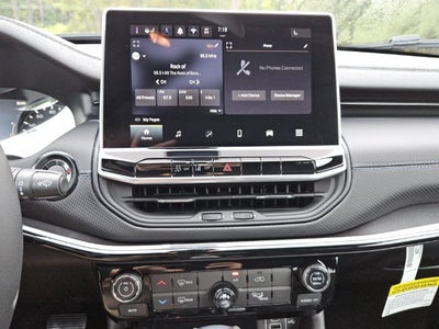 2027 Jeep Compass Latitude Altitude