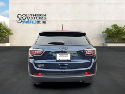 2027 Jeep Compass Latitude Altitude