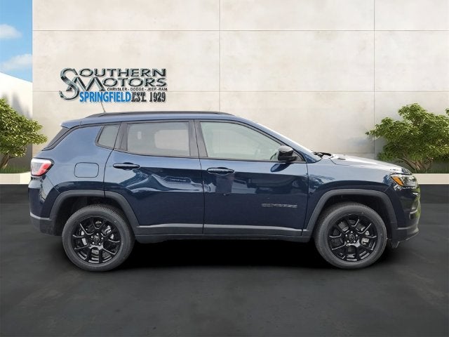 2027 Jeep Compass Latitude Altitude