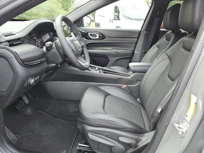 2027 Jeep Compass Latitude Altitude