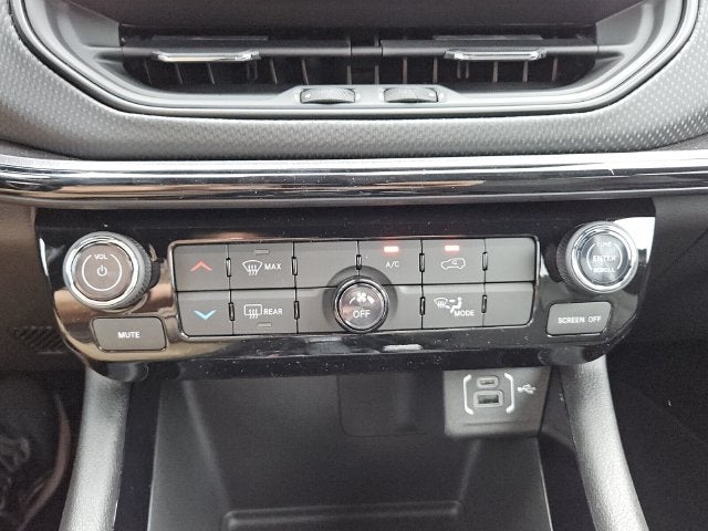 2027 Jeep Compass Latitude Altitude