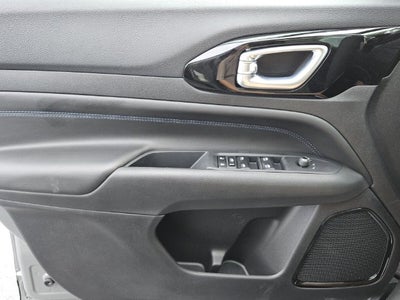 2027 Jeep Compass Latitude Altitude