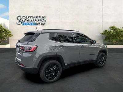 2027 Jeep Compass Latitude Altitude