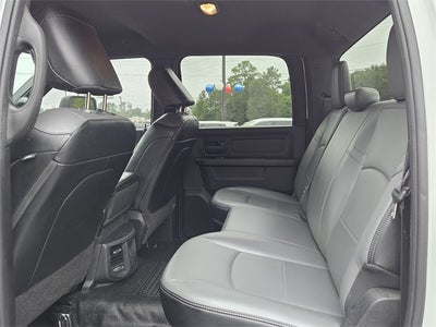 2023 RAM 3500 Tradesman Crew Cab 4x4 8' Box