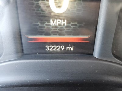 2022 RAM 3500 Tradesman Crew Cab 4x4 8' Box