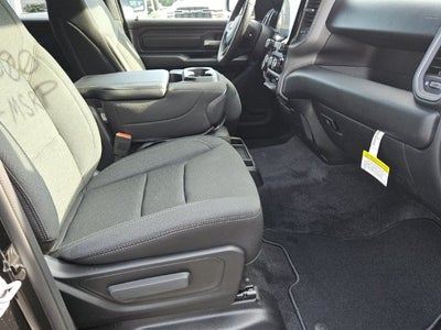 2026 RAM Ram 1500 RAM 1500 TRADESMAN CREW CAB 4X4 5'7' BOX