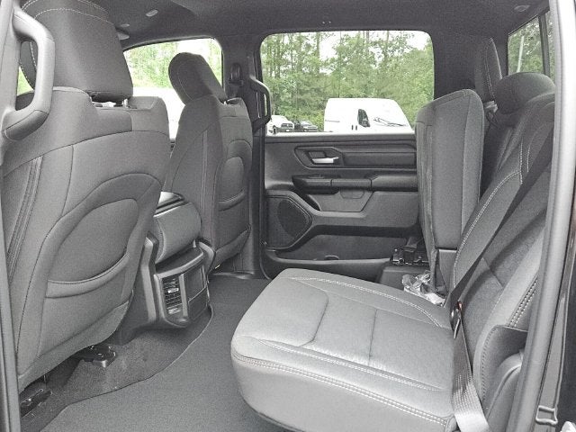 2026 RAM Ram 1500 RAM 1500 TRADESMAN CREW CAB 4X4 5'7' BOX
