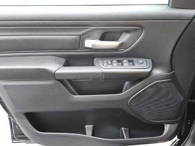 2026 RAM Ram 1500 RAM 1500 TRADESMAN CREW CAB 4X4 5'7' BOX