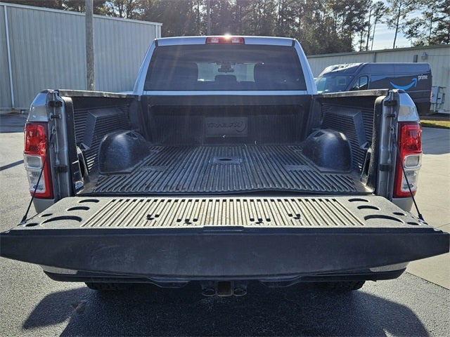 2020 RAM 2500 Big Horn Crew Cab 4X4 6'4' Box