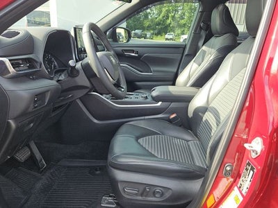 2021 Toyota Highlander XSE