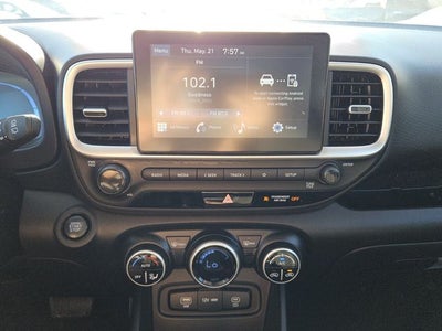 2024 Hyundai Venue SEL