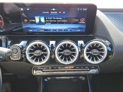 2025 Mercedes-Benz GLA 250 4MATIC®