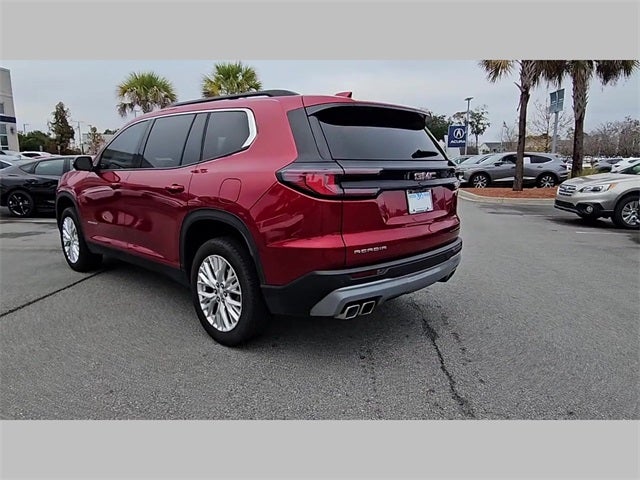 2024 GMC Acadia Elevation