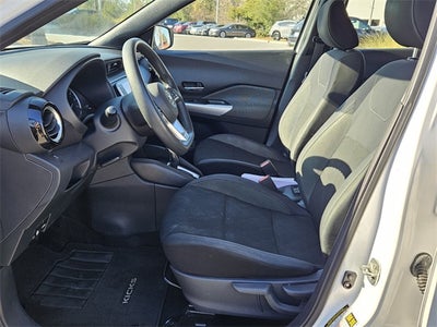 2019 Nissan Kicks SV