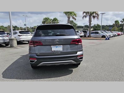 2023 Volkswagen Taos 1.5T SE