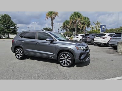 2023 Volkswagen Taos 1.5T SE