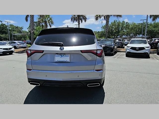 2023 Acura MDX TECH