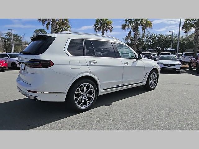 2024 BMW X7 xDrive40i