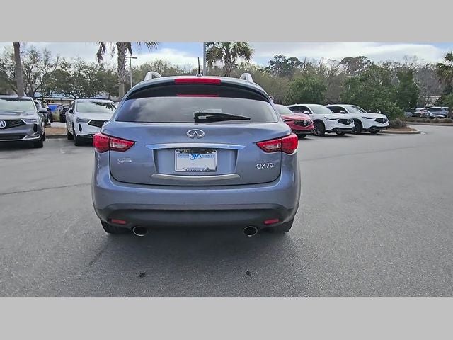 2017 INFINITI QX70 Base