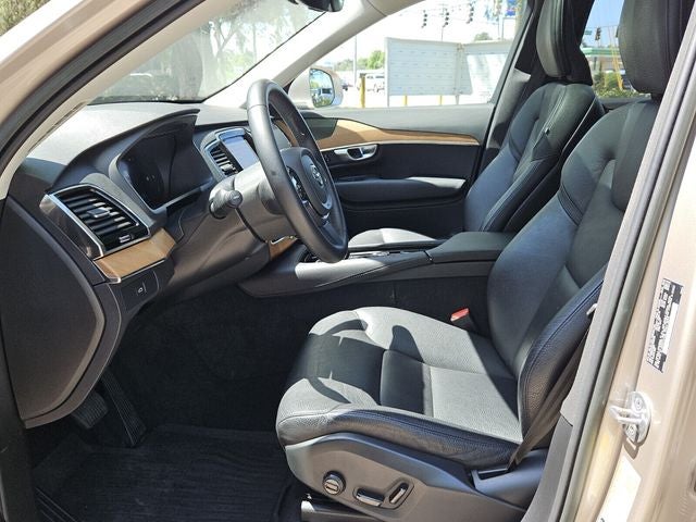 2023 Volvo XC90 B6 Plus 7-Seater